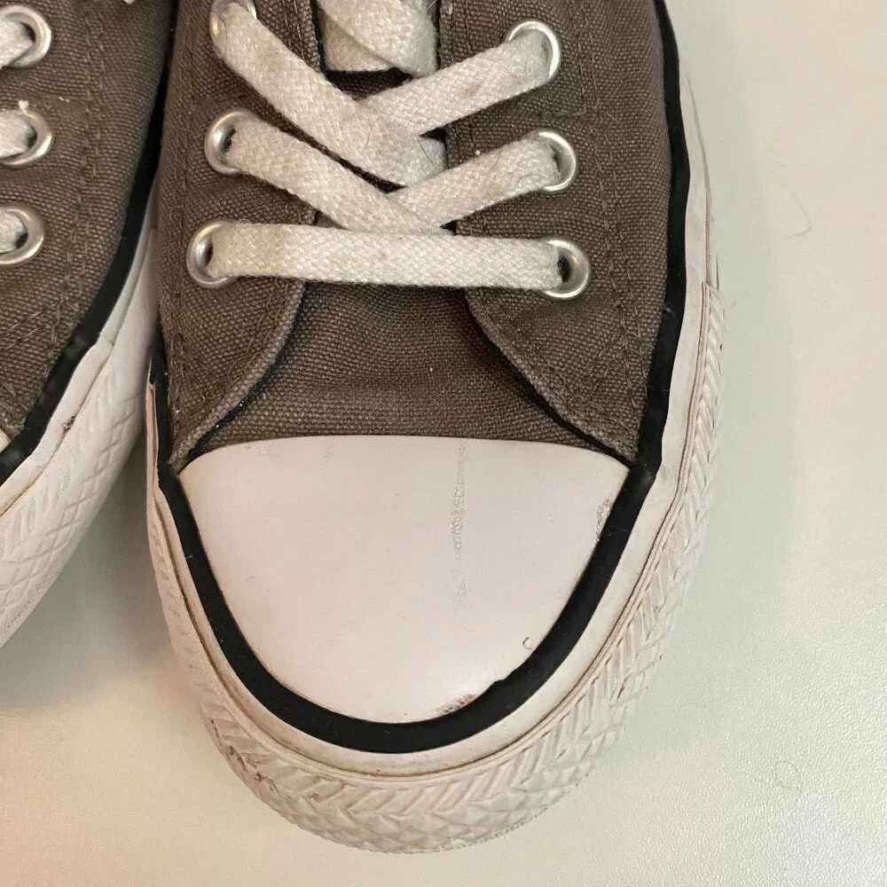 Converse Slip Ons - Picture 4 of 13